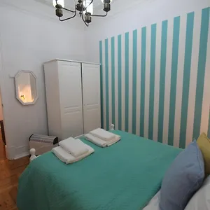 Casa de hóspedes Nautic M1 R2 - Classy & Cozy Double With Shared Bathroom In Marques Pombal 